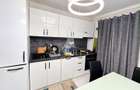 Apartament 2 camere, loc de parcare, zona Lipovei