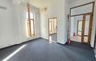 Spatiu D+P+1+M - 17 camere - 793mp - teren 532 mp - Eroii Revolutiei - 20