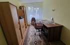 Apartament 3 camere, situat in Targu Jiu, Str. G-Ral Christian Tell - 4