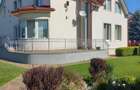 VILA  DE  LUX  SITUATA  INTR-O ZONA REZIDENTIALA  CU 1050 mp,TEREN - 1