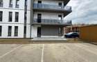 APARTAMENT DECOMANDAT CU TERASA DE 18 MP SI GRADINA  - - 2