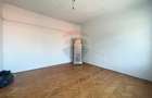 Casă cu 3 camere de vânzare în zona centrala comison 0% + garaj - 2