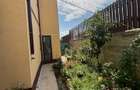 APARTAMENT CU 3 CAMERE, 89 MP DE CURTE , CAPAT CUG - 3