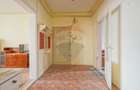 Apartament cu 3 camere de vânzare în zona Centrul Civic - 3