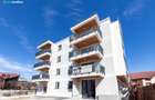 Apartament 3 camere, central, zona de case, bloc 2025 - 3