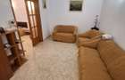 Zona Trocadero , imobil 90 mp., IDEAL BIROURI, curte - 14