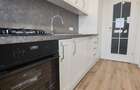 Apartament 2 camere decomandat renovat , zona Centrul Civic - str Toamnei - 16