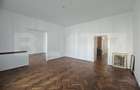 Doua partamente cu potențial de unificare, curte interioară si garaj, str Horea - 5