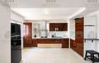 Apartament 3 camere, 2 băi, 83 mp, parcare și piscină – Cosmopolis - 4