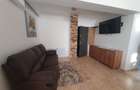 Apartament cu 3 camere, 55 mp, etaj intermediar, cu parcare, zona Petrom - 3