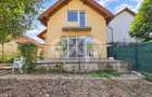 Casă spațioasă cu grădină pe str. Merilor, 194 mp utili – 439 mp teren | Ghimbav