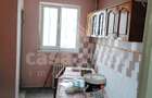 Apartament 3 camere Micro 20, decomandat, etaj intermediar - 7