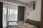 Vând apartament cu trei camere vedere superbă la mare - 4