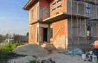 Vila deosebita cu 4 camere,2 bai,curte 800 mp,toate utilitatile racordate - 1