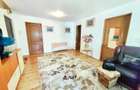Apartament cu 3 camere în Plopilor, spațiu generos, lumină și liniște. - 1