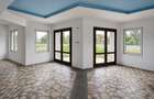 Spatiu Comercial de Inchiriat - 3