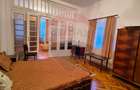 Casă cu 3 camere de vânzare în zona Centrală - 8