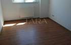 Apartament cu 3 camere vând an floresti - 3