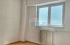 Apartament cu 4 camere de vânzare în zona 13 Septembrie - 7