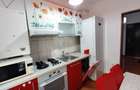 Inchiriere apartament decomandat 2 camere, parcare, et.1 str.Florilor Floresti - 5