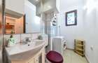 Apartament 2 camere decomandate, Strada Horea - 13