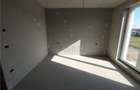 Duplex superb - bucatarie inchisa - teren 375 mp - canalizare - 5
