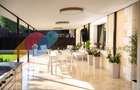 Casă Superfinisată cu Piscină Încălzită | 300 mp utili | Smart Home | 5 Camere - 4