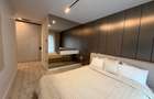 Apartament cu vedere la lac în GranVia Lake,mobilat complet,parcare inclusă - 11
