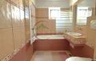 Apartament 3 camere, structura mare, etaj 1, Astra