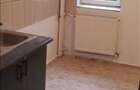 Apartament 3 camere situat pe Liviu Rebreanu langa Metrou Titan, vedere parc
