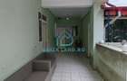 Bucurestii Noi, Lidl, D+P+E, 1992, sup. 680mp, 13 camere, teren 346mp - 3