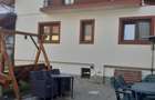 Apartament cu trei camere  in vila  ,Busteni - 3