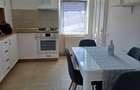 Închiriez apartament 2 camere, terasa, curte comuna, loc de parcare - 1