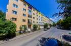 Apartament de vanzare 4 camere decomandat etaj 2 - 1
