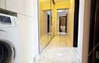 	Apartament cu 3 camere decomandat, la etajul 3, in cartierul Micro 20. - 7