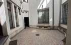 Apartament de 4 camere pe Bd. Regina Elisabeta/4-Rooms on Regina Elisabeta Bvd. - 15