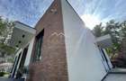 Vila cu 5 camere // * 565 mp gradina* // Tunari - 54