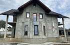 Casă / Vilă cu 5 camere de vânzare - 3