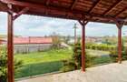 Casă pentru familie, 7 camere, teren mare și vedere la lac – Periș - 11