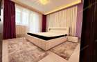	Apartament cu 3 camere decomandat, la etajul 3, in cartierul Micro 20. - 3