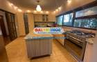 Vila cu Piscina, Garaj 2 masini, Alfa Town, Pipera - 5