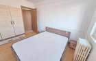 Apartament 2 semidecomandate, zona Milcov - 3