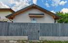 Soseaua Chitilei, zona Crusovat, casa 3 camere, doua bai, teren 183mp - 2