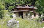 Proprietate pe Valea Vâlsanului – Cabane din lemn + Casă ecologică COB - 4