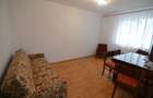 Inchiriere apartament 3 camere decomandat etajul 1 ,Florilor - 16