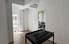 Piata Romana / cladire comerciala 2004 / duplex etaj 1+2/5 / 6 camere + receptie - 12