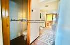Apartament 3 camere / 2 bai/ ETAJ 2 / 80 mp / constructie 1990 - 14