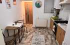 Garsoniera  Piata Domeni  Av Ion Marasecu - 10