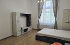 Chirie, ap. 1 camera, 40 mp, central Oradea. 320 E, comision 50% - 2