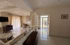 Vila individuală deosebită cu piscina încălzită - 3